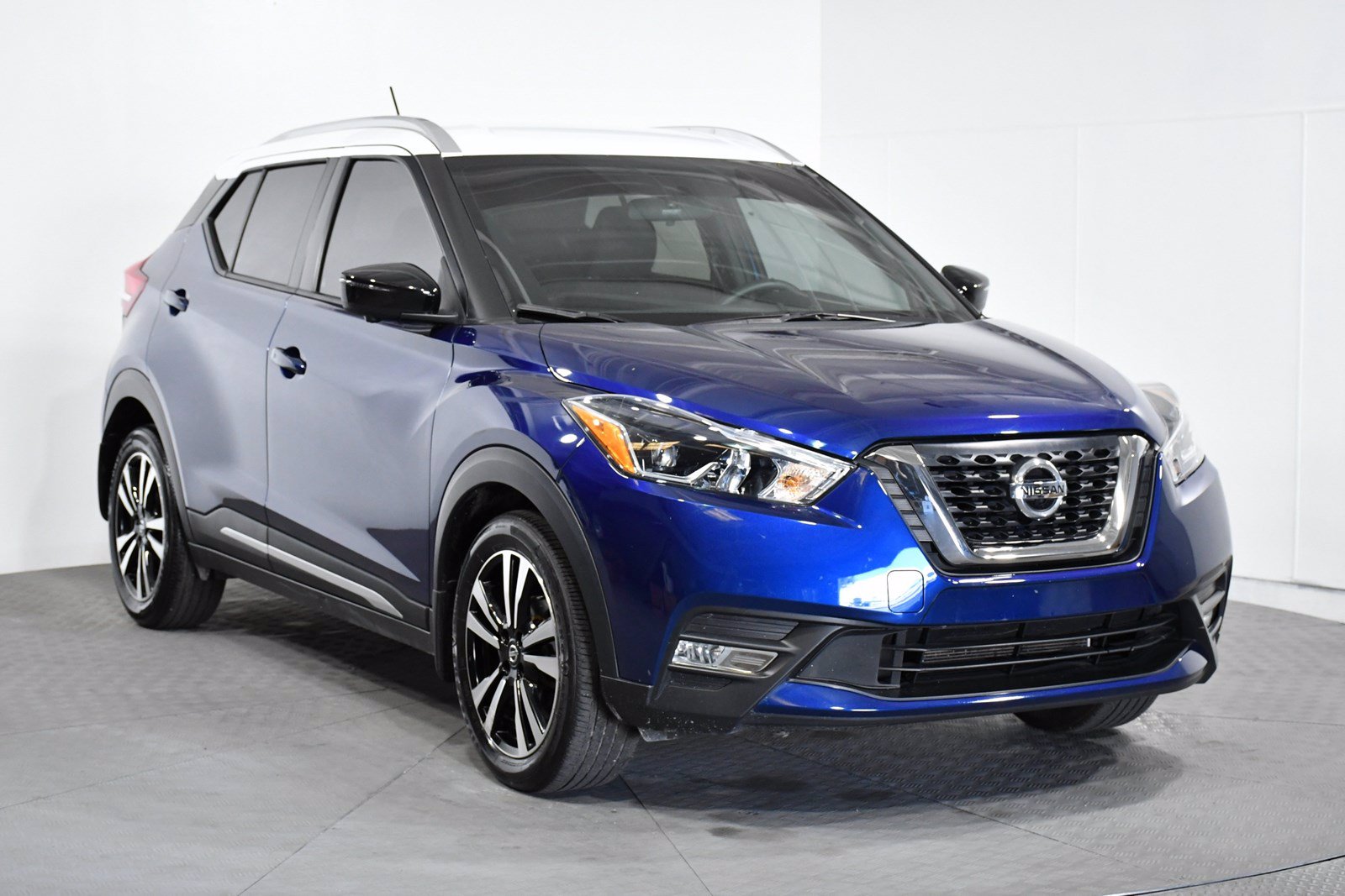 Nissan kicks sr